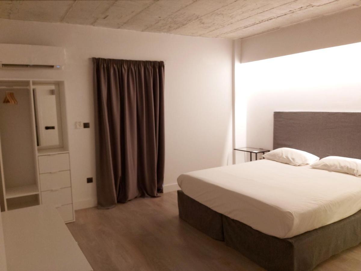 The Link Athens Apartamento Exterior foto